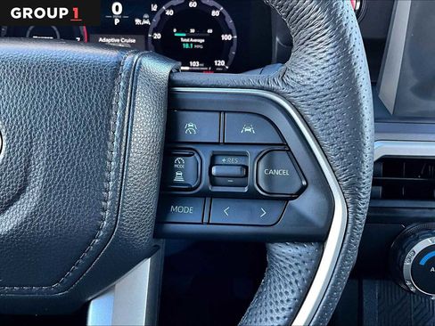 Used 2025 Toyota Tacoma TRD Off-Road image 25