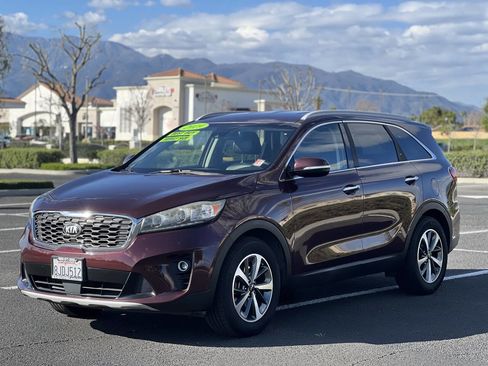 Used 2019 Kia Sorento EX image 33