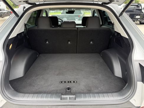 Used 2024 Hyundai Ioniq 5 SEL RWD image 29