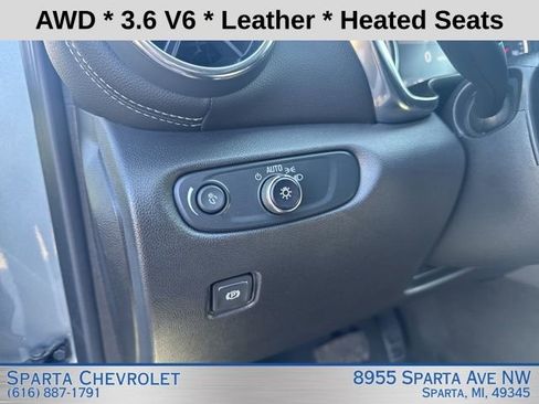 Used 2024 Chevrolet Blazer LT AWD/4WD image 16
