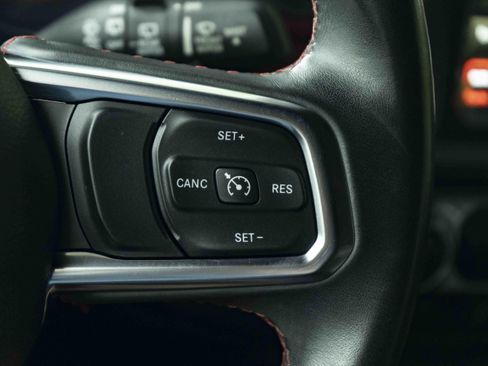 Used 2019 Jeep Wrangler Unlimited Rubicon AWD/4WD image 22