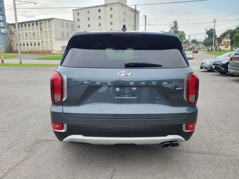 Used 2022 Hyundai Palisade SEL w/ Premium Package AWD/4WD image 9