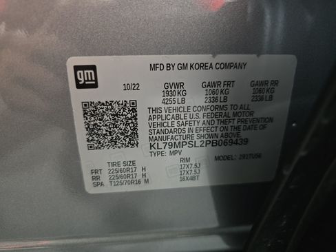 Used 2023 Chevrolet TrailBlazer LT FWD image 33