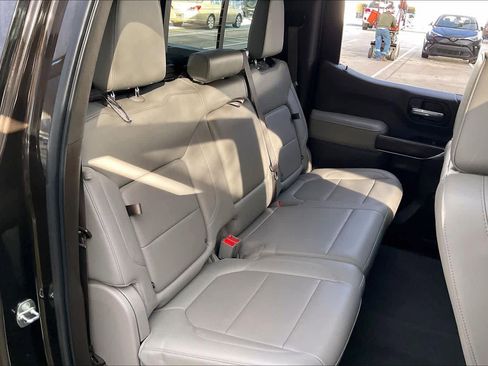 Used 2019 GMC Sierra 1500 SLT w/ SLT Premium Plus Package image 18