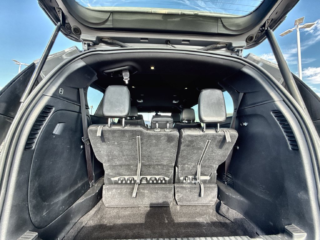 Used 2025 Chrysler Pacifica Select FWD image 26