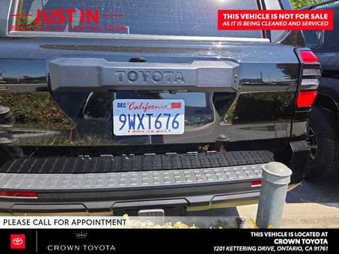 Used 2026 Toyota 4Runner SR5 RWD image 6