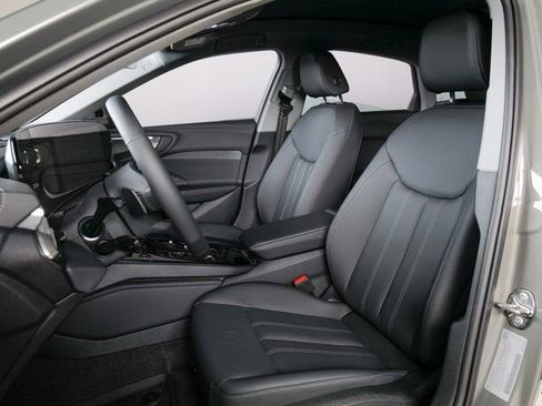 Used 2025 Audi A5 2.0T Premium w/ Convenience Package image 10