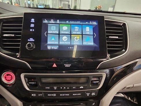 Used 2019 Honda Pilot Elite image 17