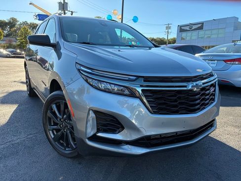 Used 2023 Chevrolet Equinox RS image 45
