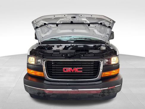 Used 2025 GMC Savana 2500 w/ Driver Convenience Package RWD image 11