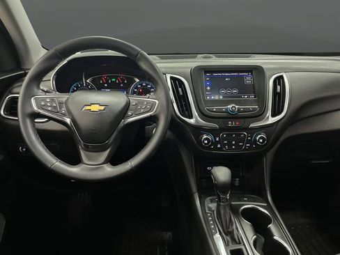 Used 2024 Chevrolet Equinox LT image 5