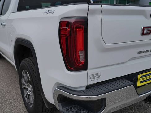 Used 2025 GMC Sierra 1500 SLT AWD/4WD image 9