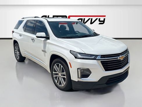 Used 2023 Chevrolet Traverse High Country w/ LPO, Floor Liner Package FWD image 1