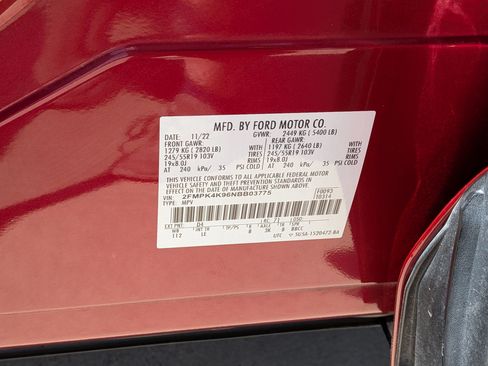 Used 2022 Ford Edge Titanium AWD/4WD image 32