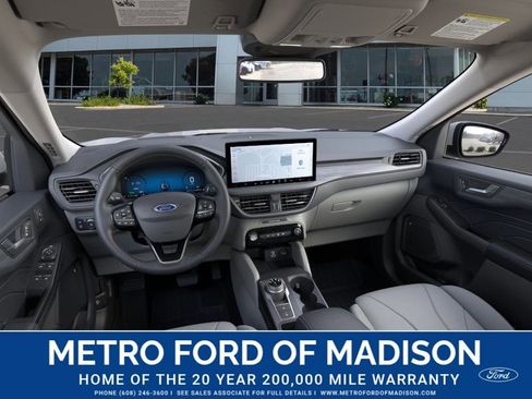 New 2025 Ford Escape SE w/ PHEV Premium Package FWD image 11