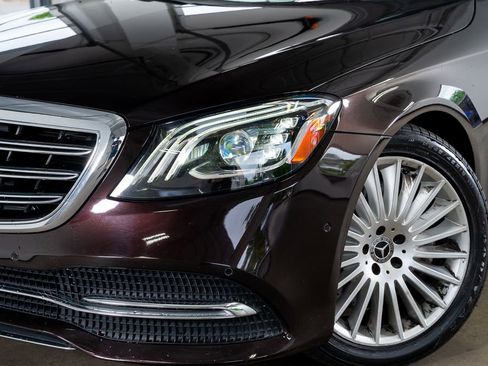 Used 2019 Mercedes-Benz S 560 4MATIC Sedan image 3