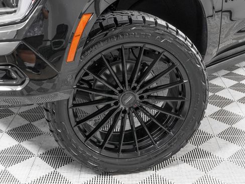 Used 2026 GMC Yukon XL AT4 Ultimate image 35