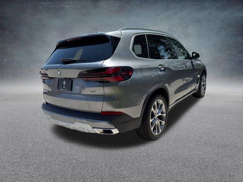 New 2026 BMW X5 xDrive40i AWD/4WD image 5