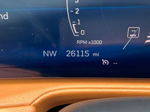 Certified 2024 Cadillac XT4 Sport AWD/4WD image 5
