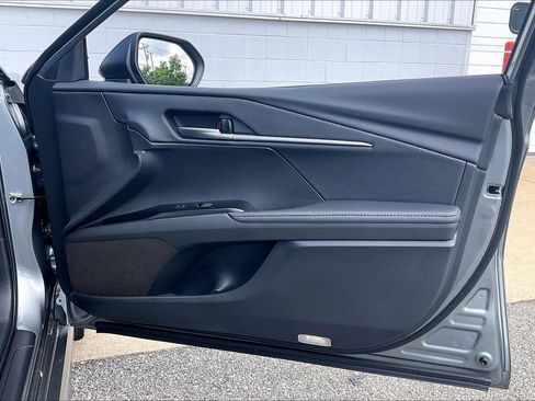 Used 2026 Toyota Camry XSE FWD image 29