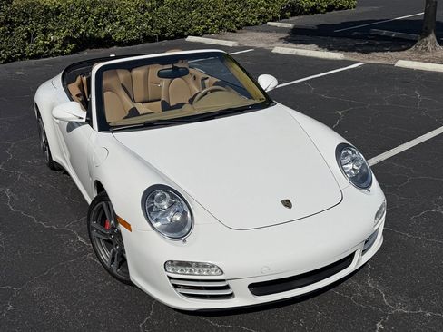 Used 2012 Porsche 911 Carrera 4S AWD/4WD image 15