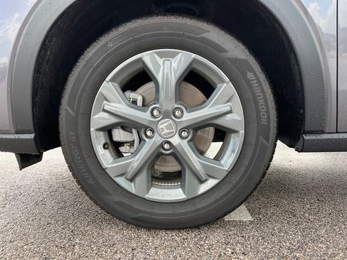 Certified 2026 Honda HR-V LX image 11