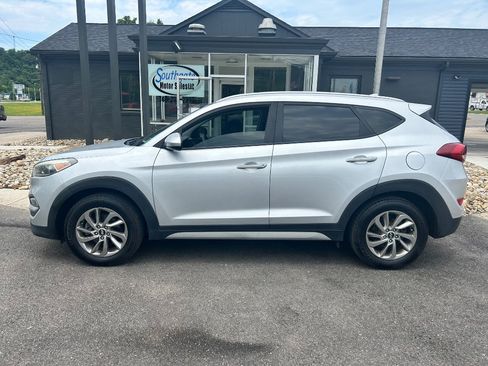 Used 2018 Hyundai Tucson SEL AWD/4WD image 5