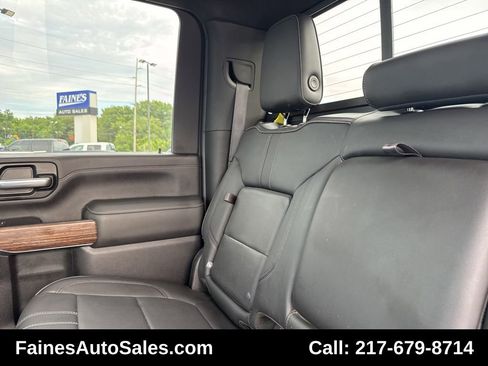Used 2020 Chevrolet Silverado 3500 High Country image 58
