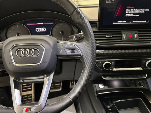 Used 2023 Audi SQ5 Premium w/ Convenience Package AWD/4WD image 17