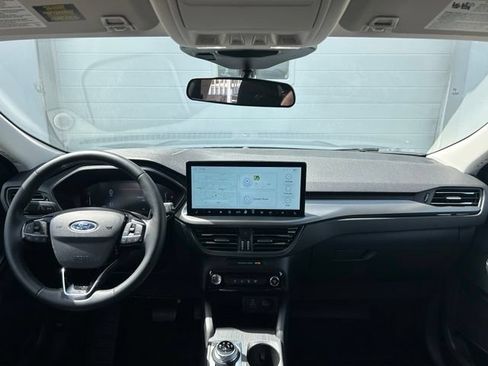 Used 2026 Ford Escape Active w/ Tech Pack #1 AWD/4WD image 10