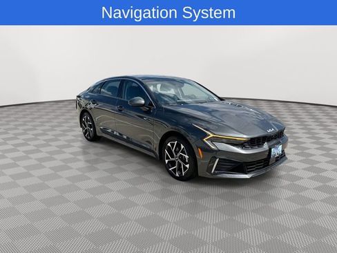 Used 2025 Kia K5 EX image 2