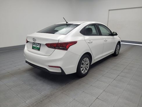 Used 2021 Hyundai Accent SE FWD image 9