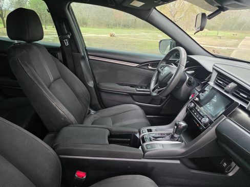 Used 2019 Honda Civic EX image 27