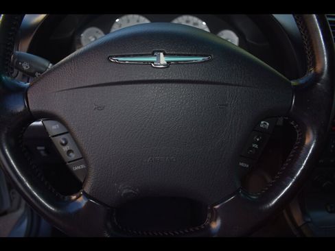 Used 2004 Ford Thunderbird RWD image 14