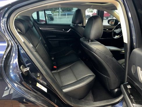 Used 2017 Lexus GS 200t RWD image 34