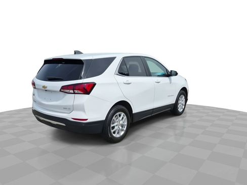 Certified 2024 Chevrolet Equinox LT AWD/4WD image 8