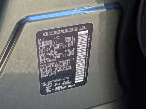 New 2025 Nissan Armada SL w/ Captain's Chari Seat Package image 35