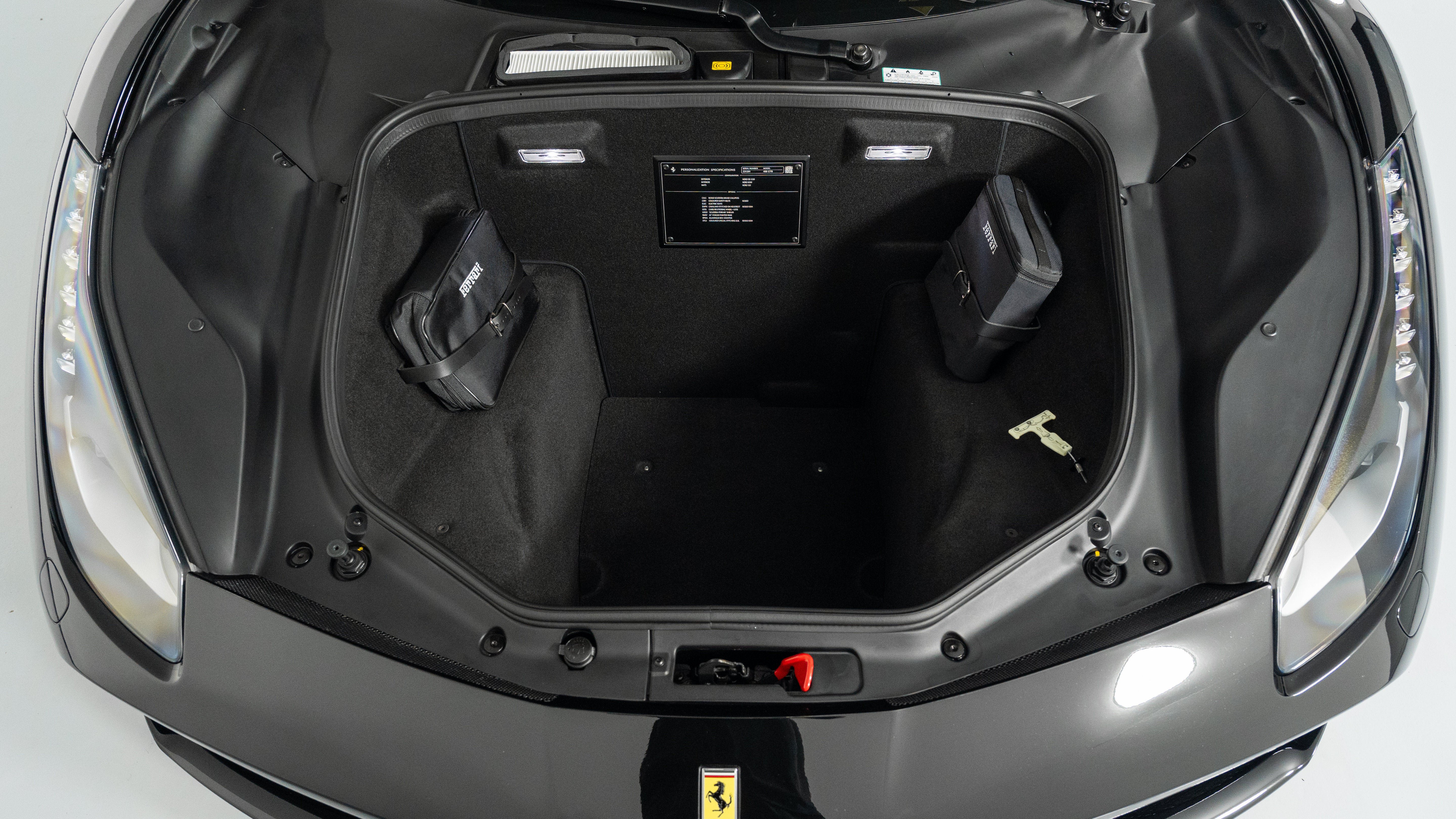 Certified 2018 Ferrari 488 GTB RWD image 44