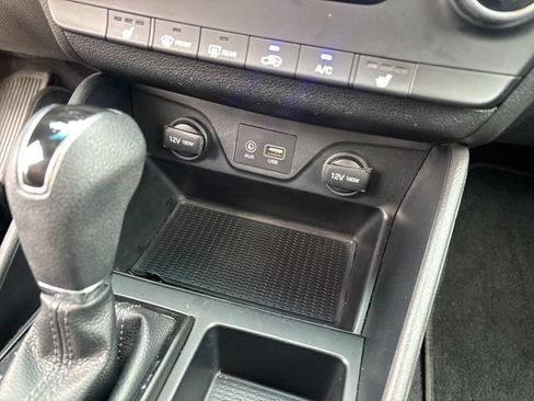 Used 2021 Hyundai Tucson Value FWD image 22