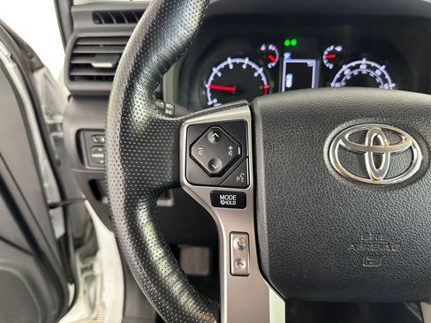 Used 2024 Toyota 4Runner SR5 Premium image 15