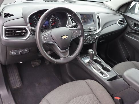 Used 2020 Chevrolet Equinox LT image 5