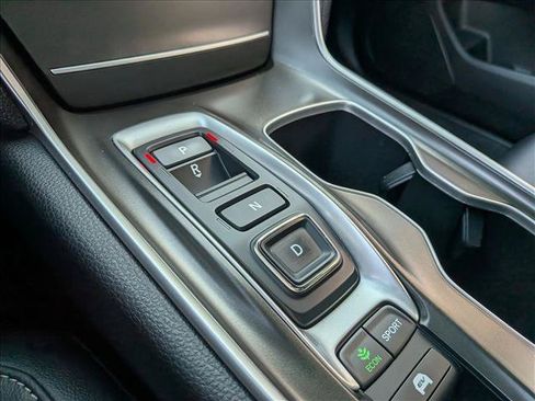 Used 2022 Honda Accord Sport image 19