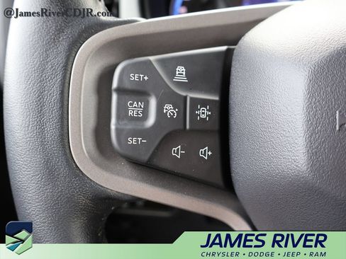 Used 2024 Ford Bronco Wildtrak AWD/4WD image 25