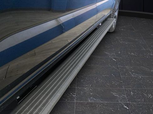 New 2025 Ford F150 Lightning Platinum image 39