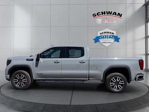 Used 2025 GMC Sierra 1500 AT4 w/ AT4 Preferred Package AWD/4WD image 7