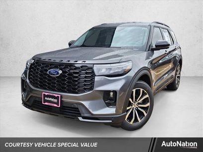 New 2026 Ford Explorer ST-Line w/ Premium Package