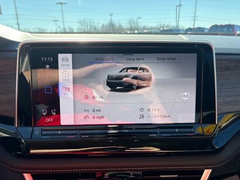 Used 2025 Volkswagen Atlas SEL image 17