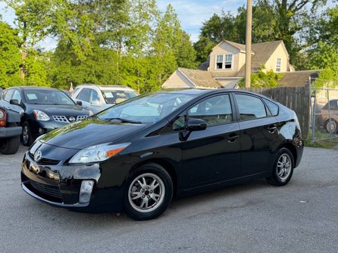 Used 2010 Toyota Prius Five FWD image 4