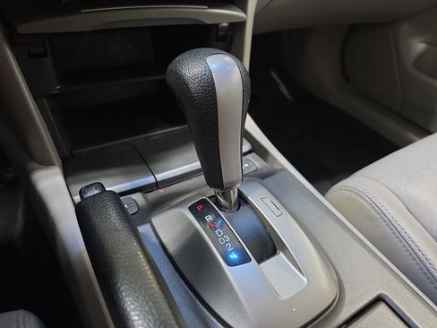 Used 2012 Honda Accord EX-L image 22
