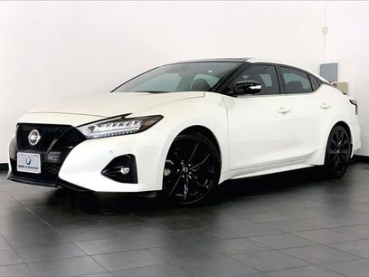 Used 2021 Nissan Maxima SR w/ Sport Mat Group